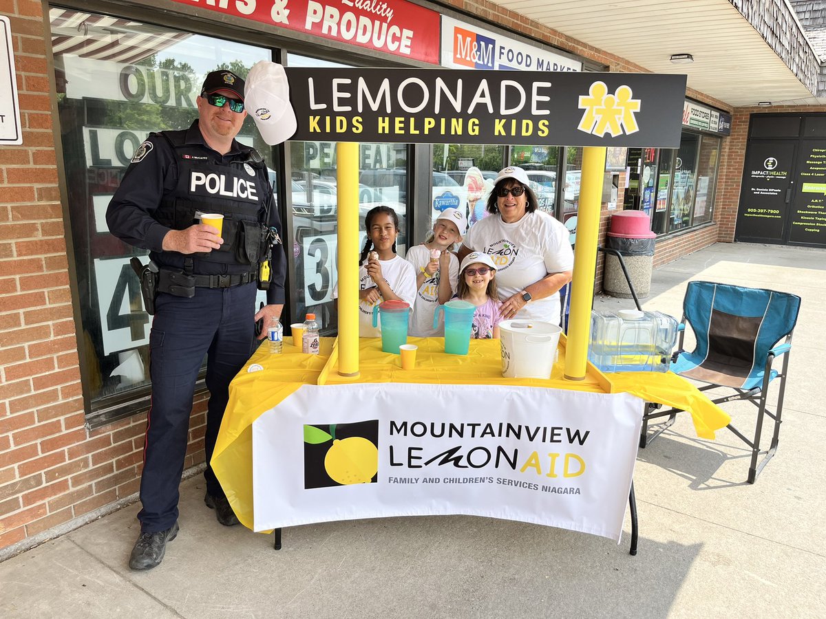 ForRhianon's tweet photo. Successful day! Made our goal of over $1000. 
More kids going to camp @FACSNiagaraFdn 

Thank you 
@ThoroldON for each councilor for stopping by and donating. 
@NiagRegPolice for coming by and donating
@bigredretail for space and donations 
And the great community of Thorold https://t.co/laZIR5jQtt