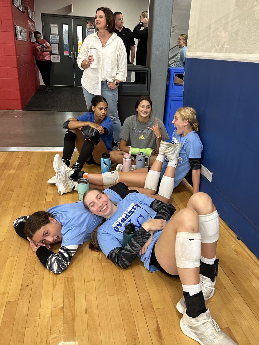 Lifelong friendships are one of THE best things about club volleyball. ❤️