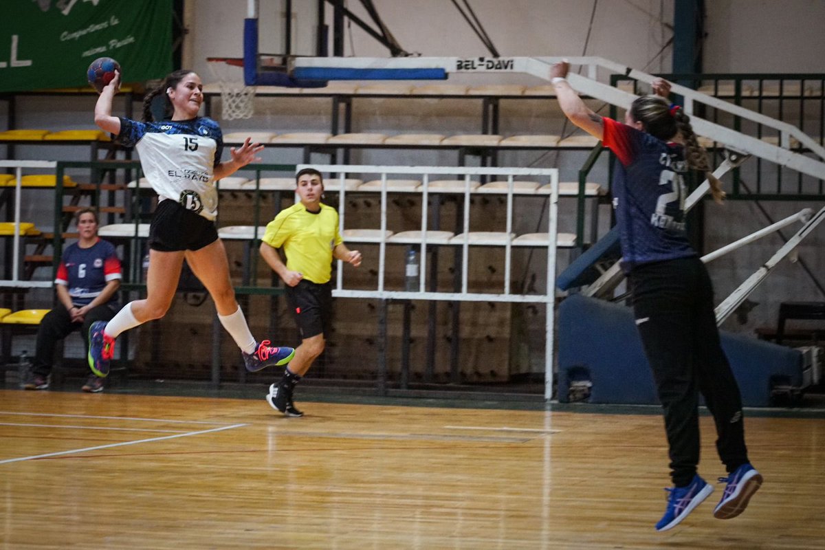miguelsiciliano's tweet photo. QUE LINDO VER EL DEPORTE DE 🇦🇷 EN NUESTRA CIUDAD!

Acompañamos a la Federación cordobesa de Handball en la organización del torneo nacional en Córdoba.

Recibimos jugador@s de todo el país que estuvieron practicando y compitiendo en nuestra ciudad.

El deporte es clave, mira 👇 https://t.co/mZuCQ3FDUo