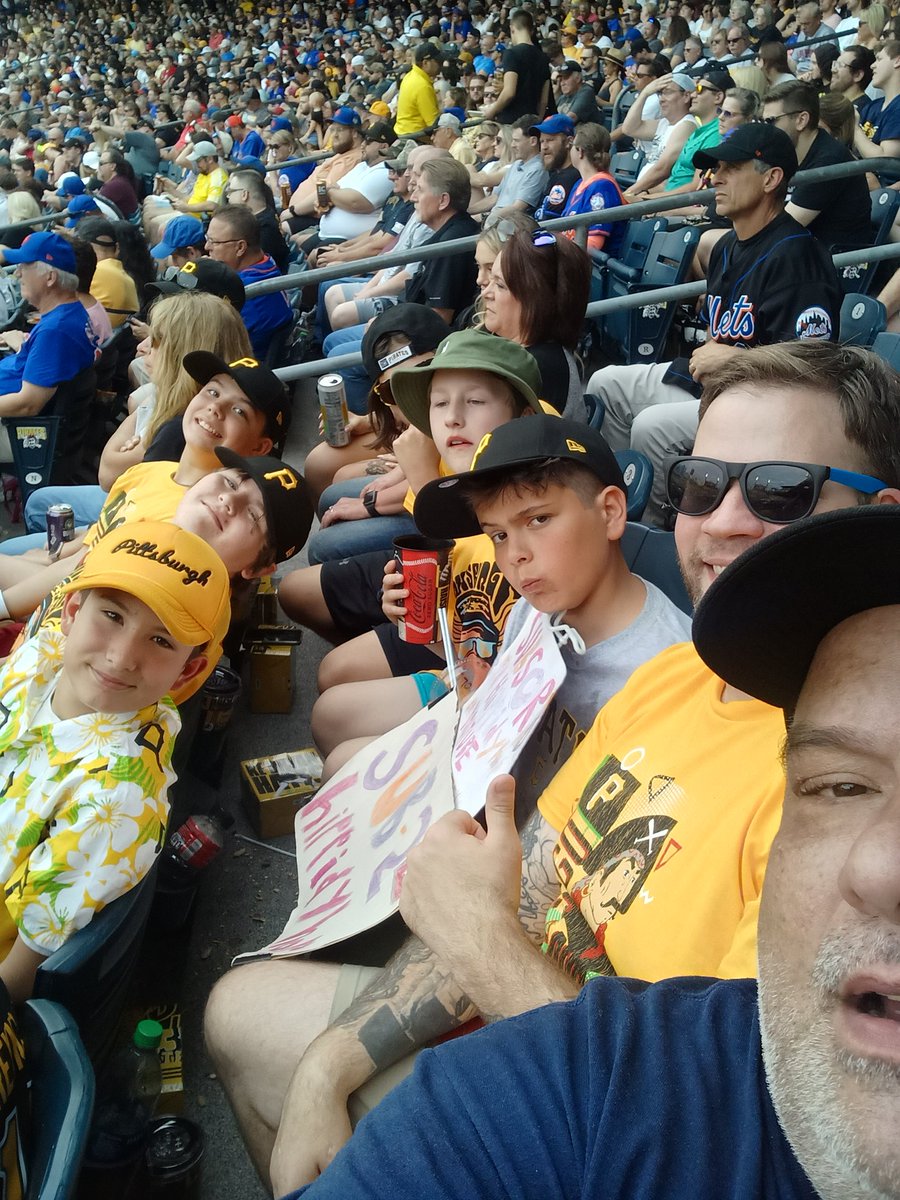 TriviaPgh's tweet photo. #LetsGoBucs https://t.co/dwCIaeWauW