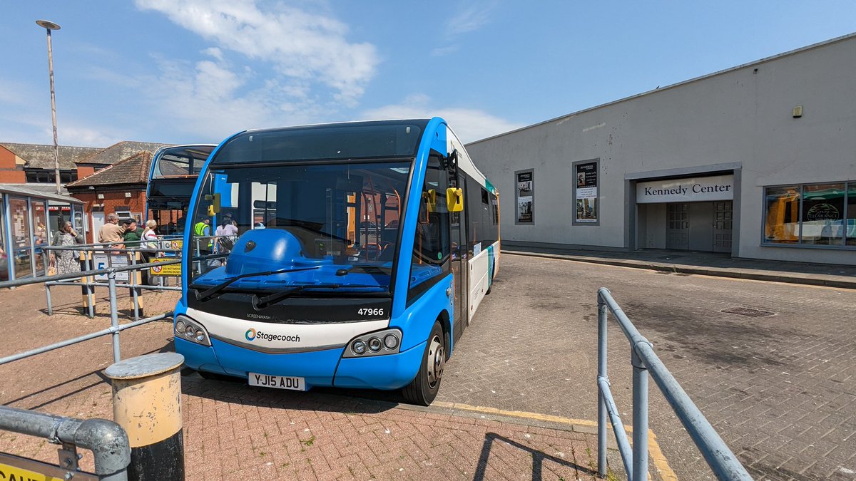 avnerd98's tweet photo. A good day was had in Carlisle catching the sole Dennis Dart in operation with Stagecoach and a run up to Annan as well! 

#busnerd https://t.co/eS8rHzWbB9