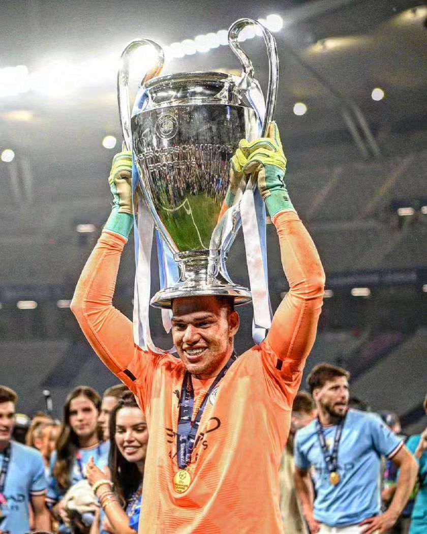 Ederson: Novo Campeo da Champions League!