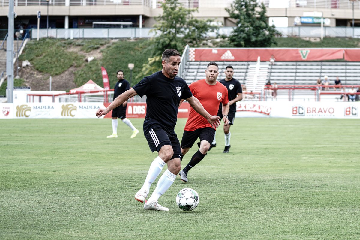 fuego_futbol's tweet photo. 🔥Fire vs Fire🔥
Thank you to everyone who came out to watch Fire vs Fire today, especially the ballers on the field @CALFIRE_PIO & @FresnoFire 🔥
#FireVsFire #ForValleyandClub https://t.co/m1vGiiQsgE