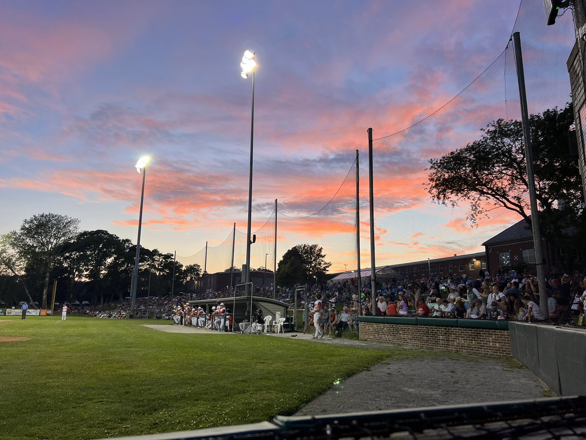 jackjohnson25's tweet photo. Opening Day for @OfficialCCBL is one of the best days of the year. Know the @FirebirdsCCBL new broadcast team of @DylanPescatore1, @IanNicholasTV &amp; @sidelinesammy will carry on an amazing Firebirds’ broadcast tradition 🤝

Enjoy this time! It’s a summer you’ll never forget. https://t.co/IahNhUWQJG