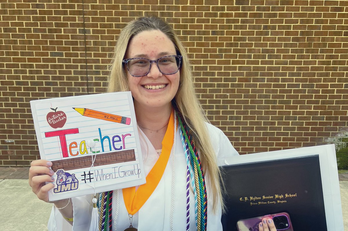 Becca Repass tweet media