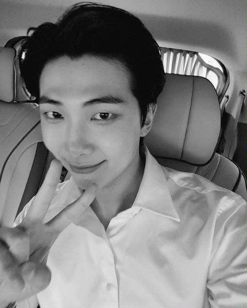 hourly namjoon tweet media