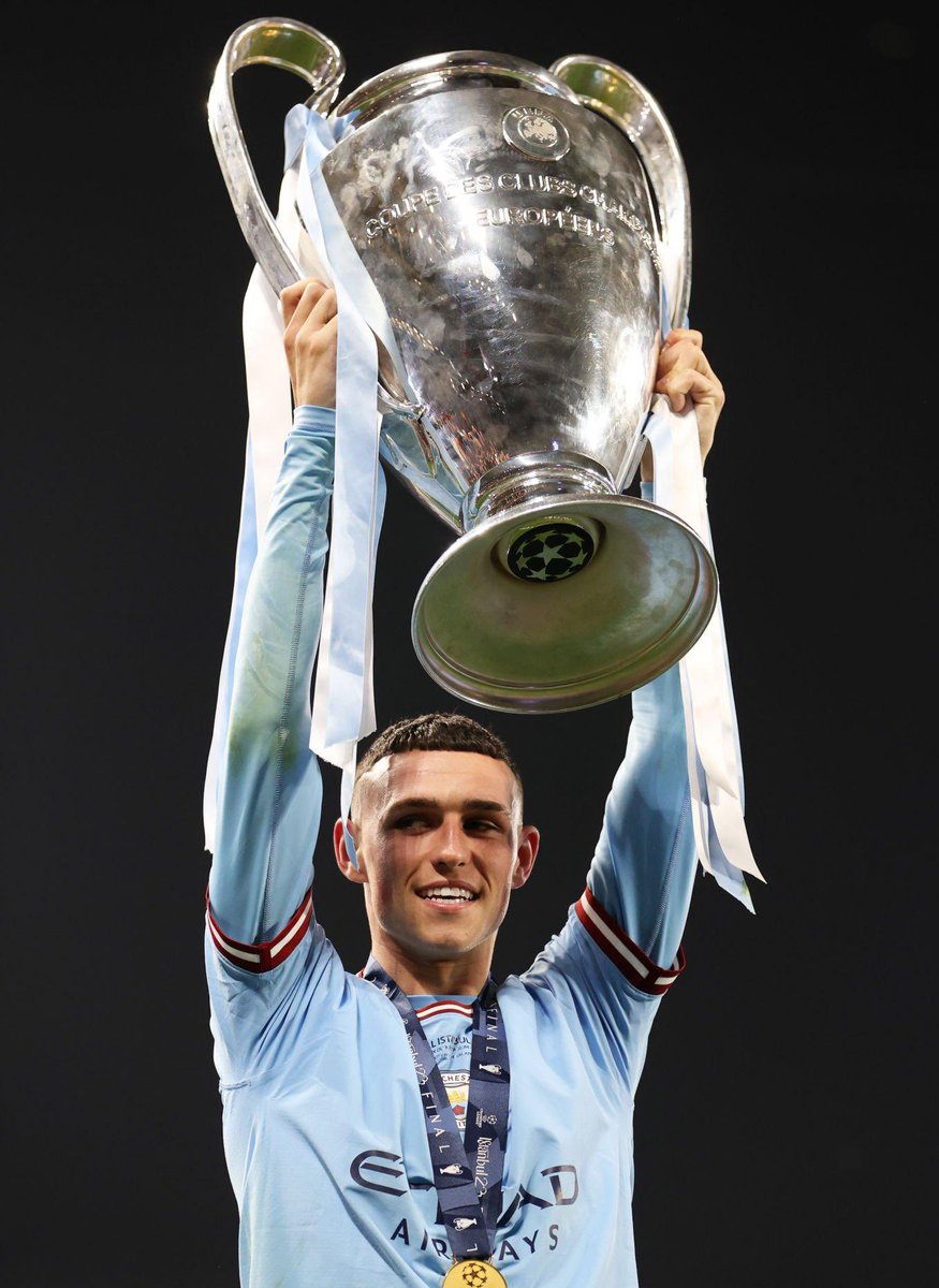 𝐄𝐑 tweet media