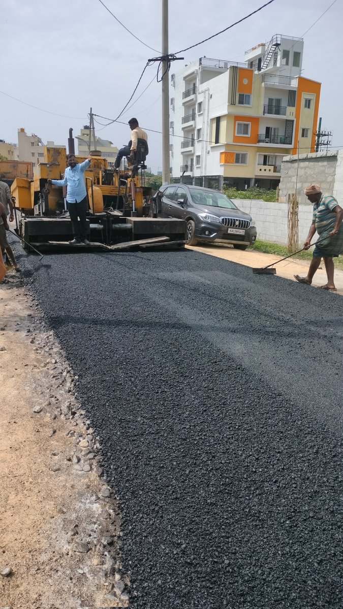 amritashkumar08's tweet photo. @nathpirangi1963 @thekjgeorge @BBMPCOMM @BDABangalore @BangaloreMirror @BangaloreTimes1 Finally at the end, Happy ending of this tweet which we are following since long 😊Thank you @thekjgeorge sir and all the #BBMP #BDA officials who have helped in get it done. https://t.co/qAqbqFsYgc