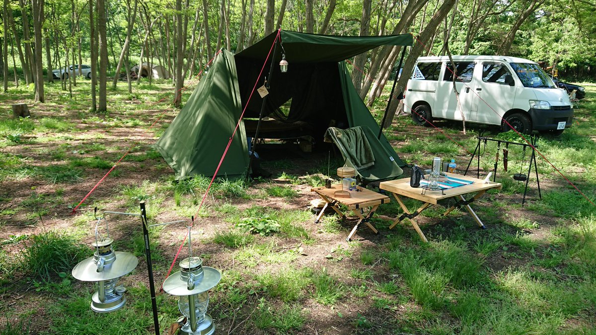 sashashin_camp's tweet photo. 再販でゲットしたハイランダーさんのシェフテーブル!よきでした…。でも何か足りない/ᐠ。ꞈ。ᐟ\。スパイダーさんやっぱりほちい。いいキャンプ後に想う。。#キャンプ好きと繋がりたい #アナスカ #1fspace #やっぱり晴れのキャンプはいい https://t.co/GG3etqWcZ4