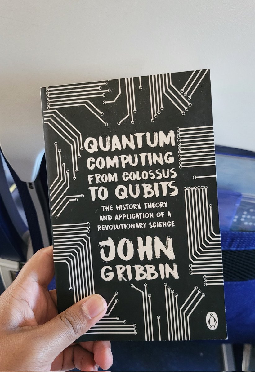 apoocalypse09's tweet photo. My companion for this flight. https://t.co/NaRzZJbP7q