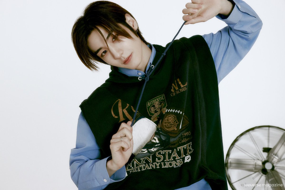boynextdoortwt's tweet photo. #LEEHAN weverse magazine photos.

#BOYNEXTDOOR https://t.co/jJT9ztZpow