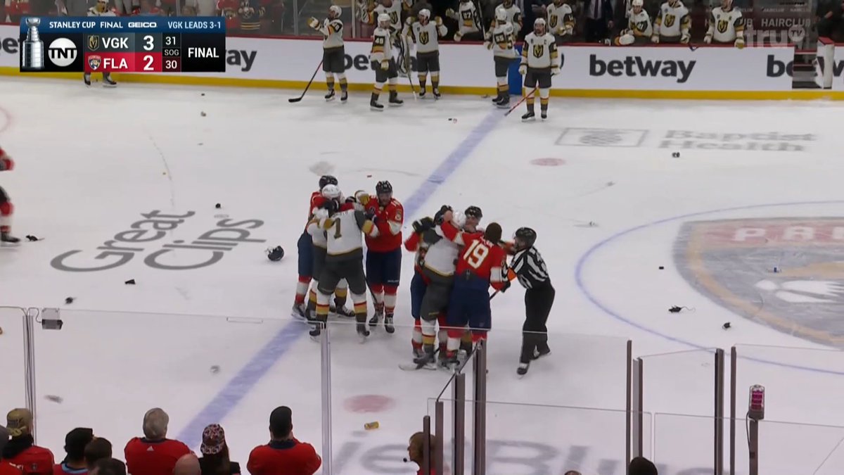 CBS Sports on Twitter "Fans threw water bottles on the ice at the end