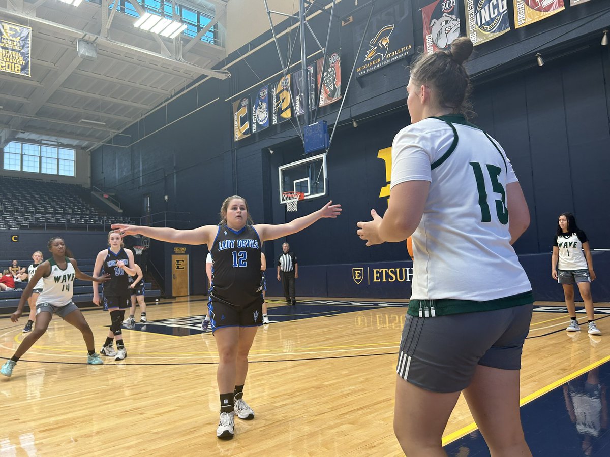 EasleyGirlsBB's tweet photo. Thank you @ETSU_WBB for the opportunity to compete against some great teams ! We really enjoyed the experience and your campus! 🌊🏀@bigI_ray  #setthestandard #ladywave https://t.co/dqfXzPXhSj