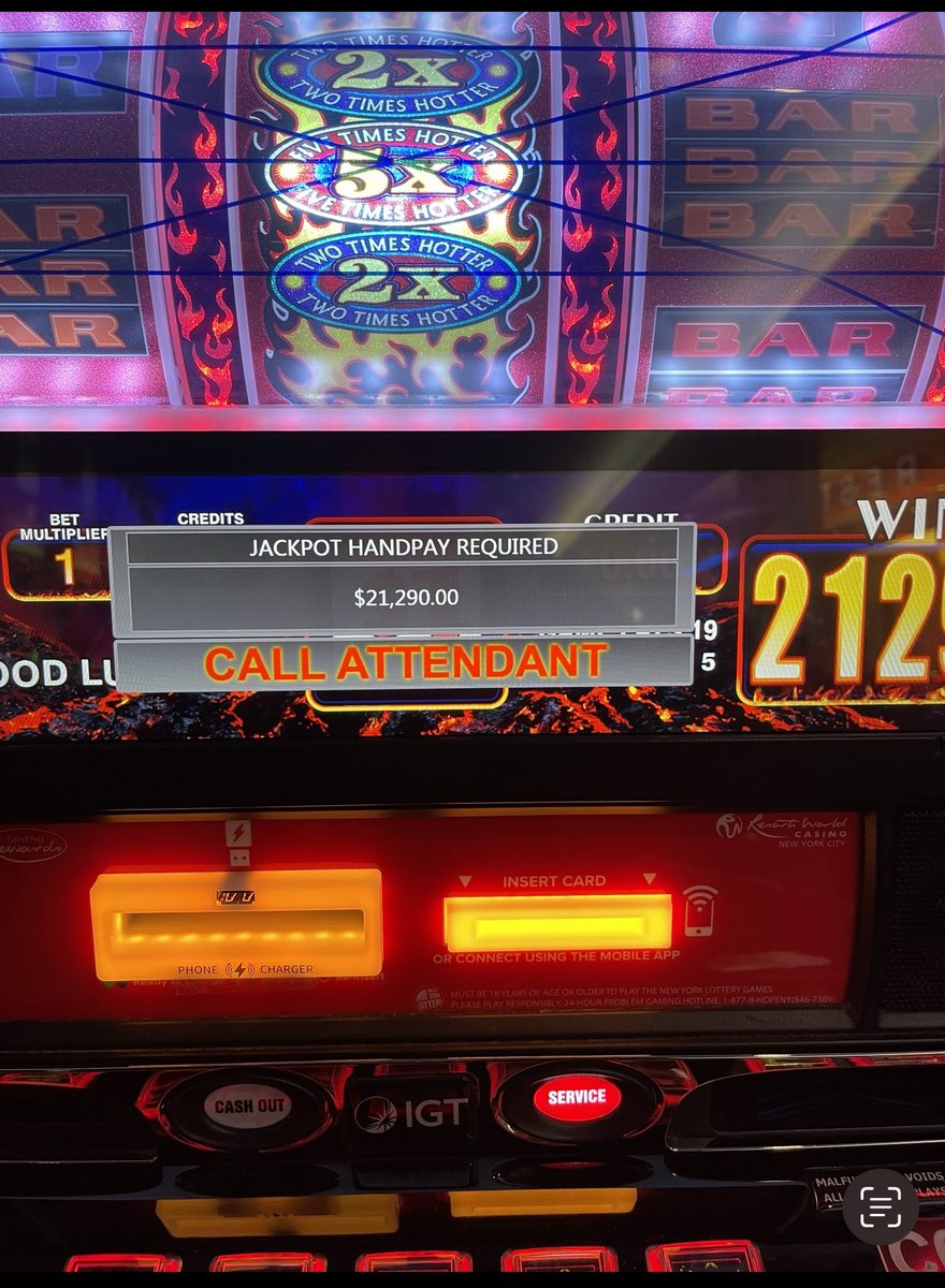 Justlove_drea's tweet photo. Can I tell y’all about the time in 2021 when I put 50 in the machine and hit 5 dollars and won the jackpot after one hit.. The machine is called Hotter Blazes look for it then random bonus be lit. 
I love my casinos ‼️ https://t.co/WM8VjnTF4d