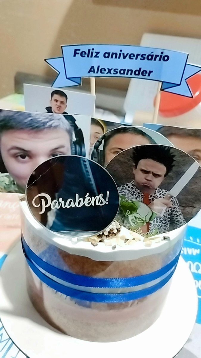 LilianaLil23417's tweet image. Mozão pediu teve que ter né 😏🥱#tbt #aquieopaulo #paulinhooloko #caboofreio  @paulinhooloko_