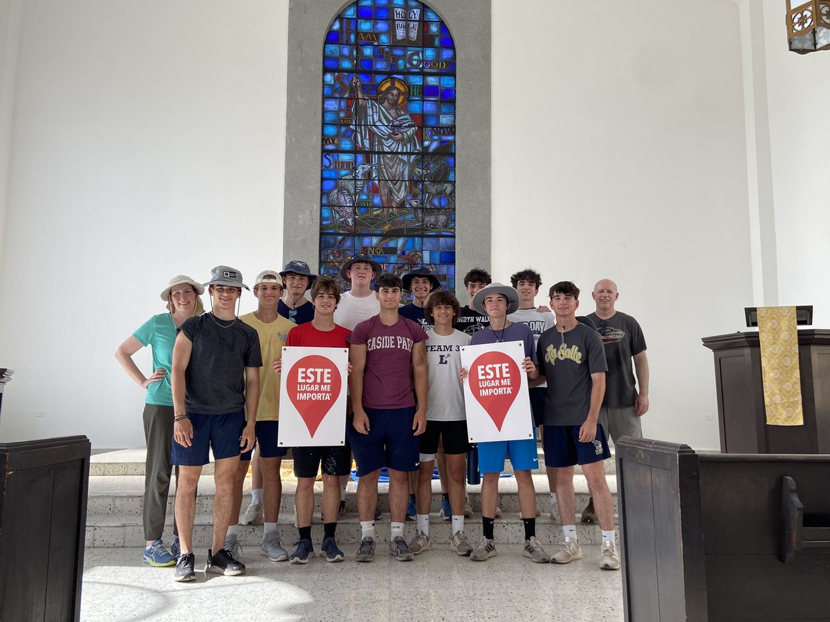 lschs's tweet photo. The Lasallian network on display in 🇵🇷 during the #lschssummerofservice as our Explorers spent the week helping in various ways at
Colegio De La Salle in Bayamon, Puerto Rico & at the Parish of San Juan Bautista de La Salle #LeaveToServe #OneLaSalle @lasalleorg @fscdena @LSCHS_Mission
More 📸 at https://t.co/kAREBKRUDi