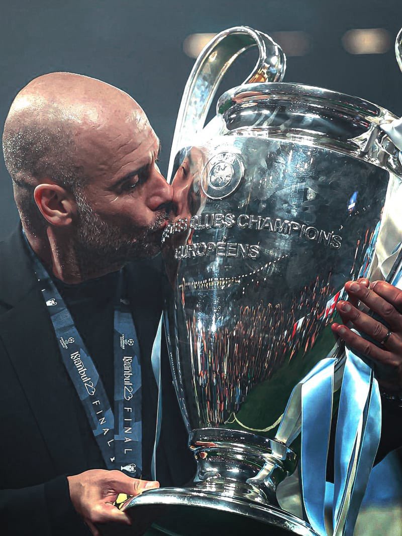 Lagusneta's tweet photo. Te reto a nombrar un técnico mejor que Pep Guardiola. https://t.co/tAUkdJw5Ee