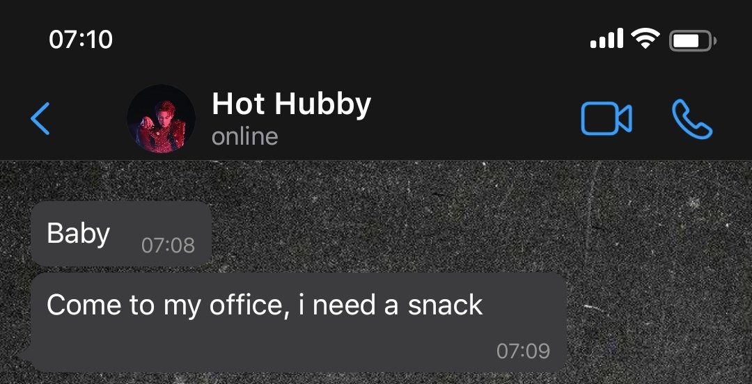 fvckuniversee's tweet image. Snack🔞
by @fvckuniversee 

— Mark Lee tweets