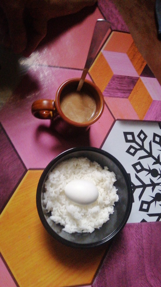 BonitaMelvin's tweet photo. Breakfast tau #BlessedSundaytoAll https://t.co/YXT85VA0wE