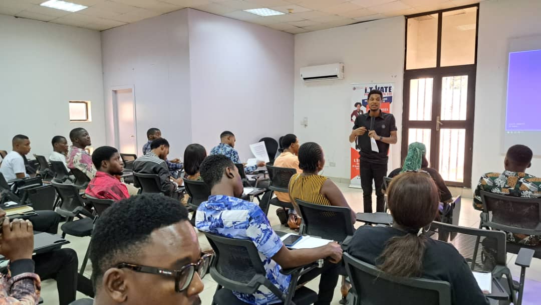 I am thrilled to av had the incredible opportunity to speak at d Youth Employment Pathway Project Sponsored by @PINDFoundation  and Implemented by @Coriftech_ltd  and @NerdzFactory_co  on the topic of 'Leveraging Digital Skills for Employability.' It was an enriching experience.