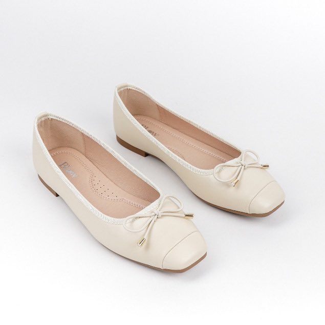 Flatshoes pita cantik pol matetialmya comfyyy!

shope.ee/40BrqEgYi0