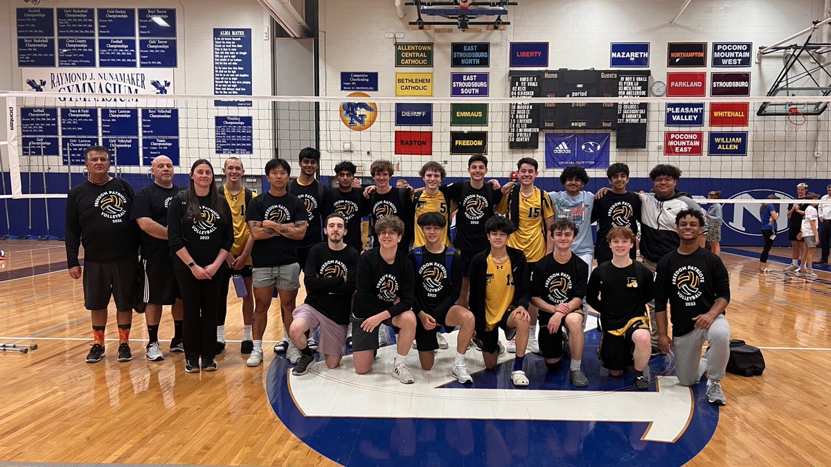 Freedom Family!

We thank you for your support this season! We loved every second of it! Every game was a battle and every game we showed our true resilience! To our seniors, we wish you all nothing but the best of luck in this huge step in your lives! #FreedomFamily🖤💛