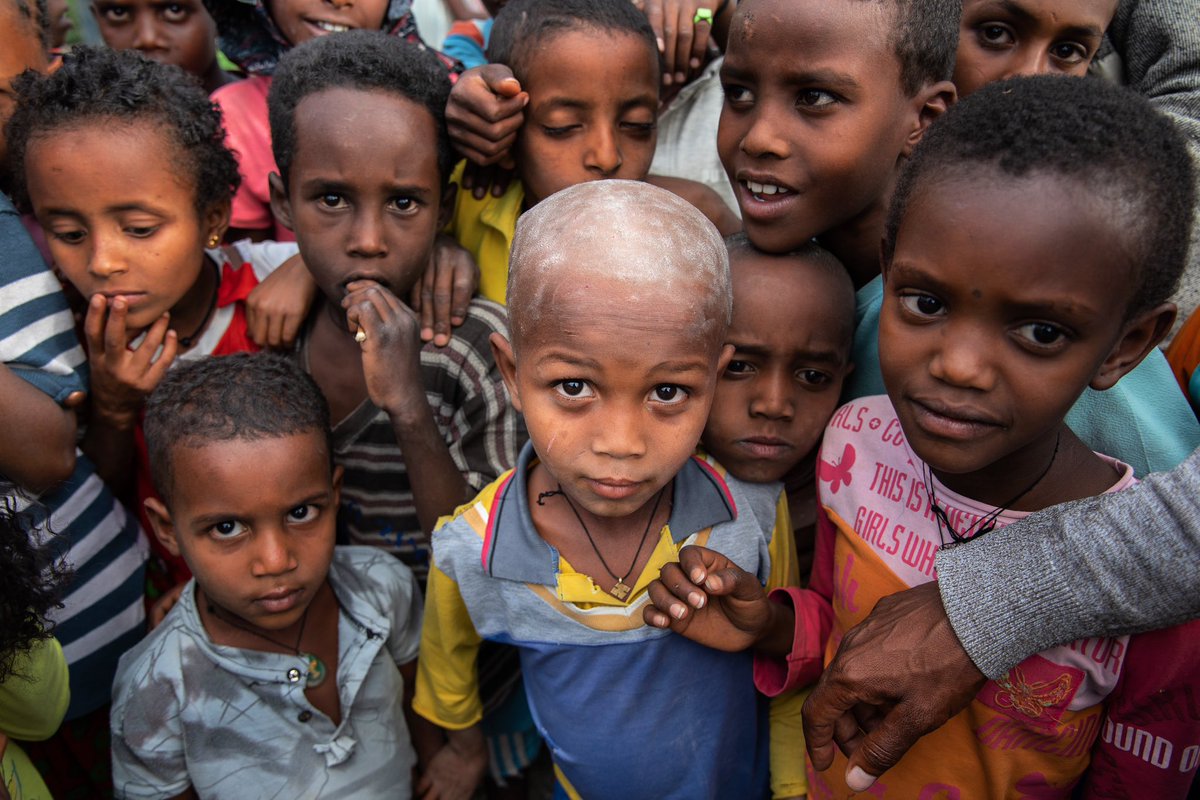 Tigray has more than 2 million internally displaced persons (IDPs) as a result of the 2-year armed conflict. Many of these people have taken over schools as makeshift refugee camps, the 'IDP Centres'. ⬇️

#TigrayWar #TigrayChildren #Tigrayrefugees #IDPcenters #HumanRights