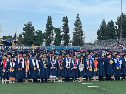 Ari Bennett tweet media