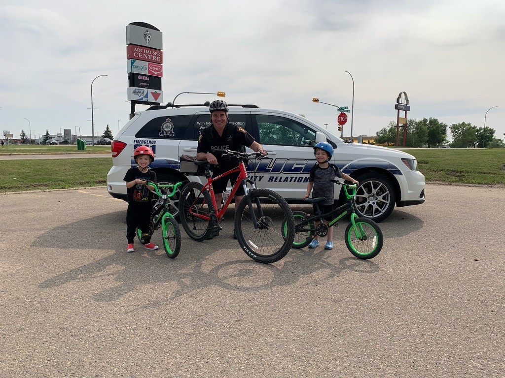 Prince Albert Police Service tweet media