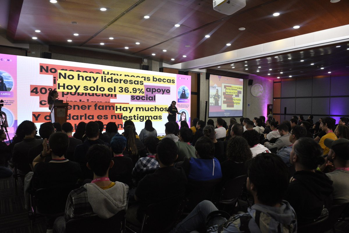 PyLadies are here! We are so happy to have these wonderful women representing at #PyconColombia2023 ✌️🏼