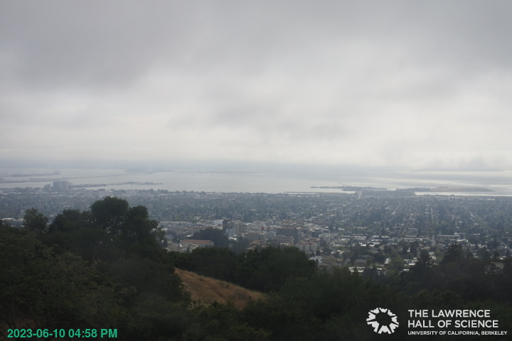 SFBayViewer's tweet image. San Francisco Bay as seen from The Lawrence Hall of Science
static.lawrencehallofscience.org/scienceview/sc…