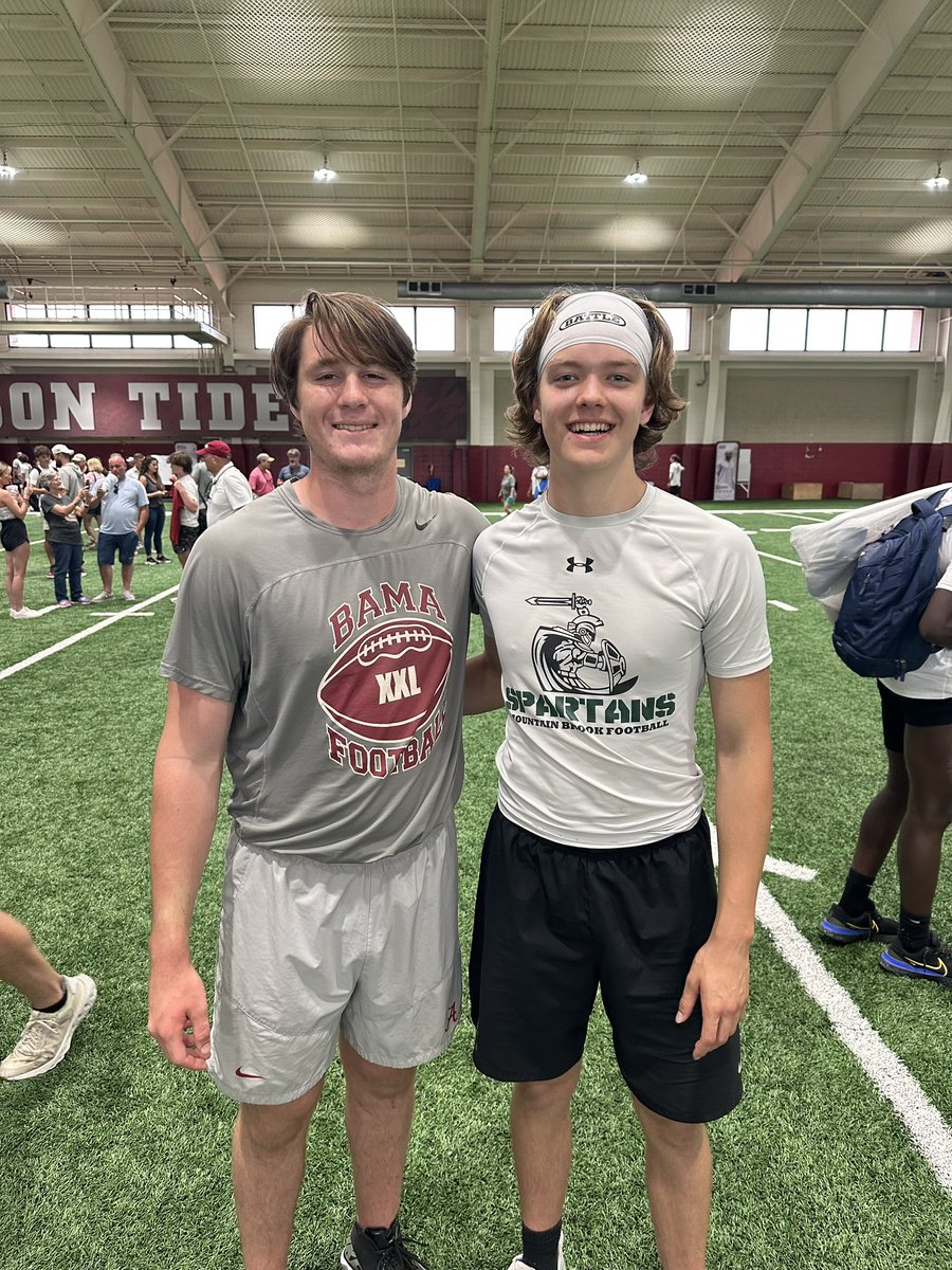 I had a lot of fun competing at the specialist camp for @AlabamaFTBL  today and hope to be back soon!
@CoachHutzler @Coachnmcgriff48 @longsnapfletch @KneelandHibbett @HarradineReed @RecruitMtnBrook @Bamasnap @OneOnOneKicking @AL6AFootball