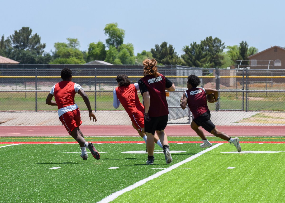 OIfootballbc's tweet photo. Thank you @dysartdemons for having our team out to your 7on7 event last Saturday 🏈 

From Coach Olsen: Thank you to all the athletes and parents that participated in our 7on7 event last Saturday 🏈 It was a successful venture, and the team learned a lot. #gominotaurs https://t.co/AshwWjod9B