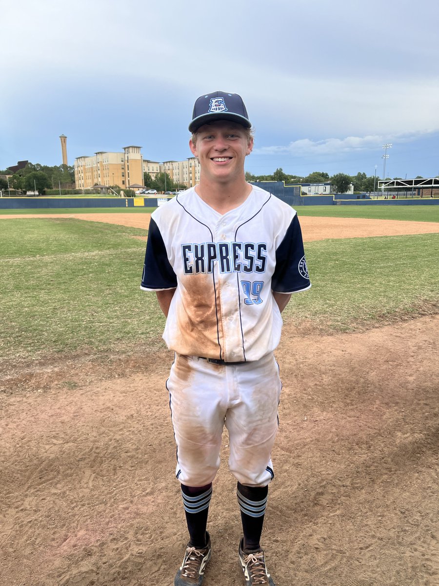 FiveToolTexas's tweet photo. F: @OklahomaExpress Bagwell 9, Icon Baseball Sanchez 18u 1
PoG: @KarsonEvans2 3-4, RBI, 2 R, 2 SB https://t.co/ze8MkjUcVu