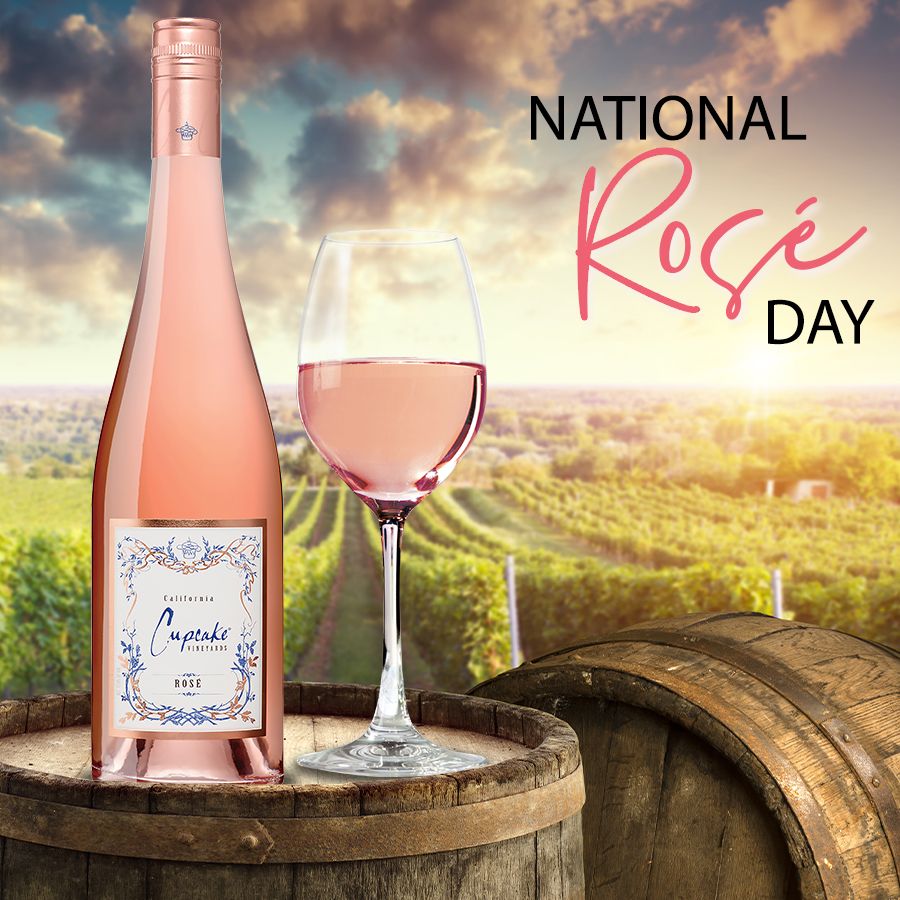 Rosé the day  (and night) away!

#roséday #winenight #cheerstowine #wineoclock #meetmtp #Bennigans