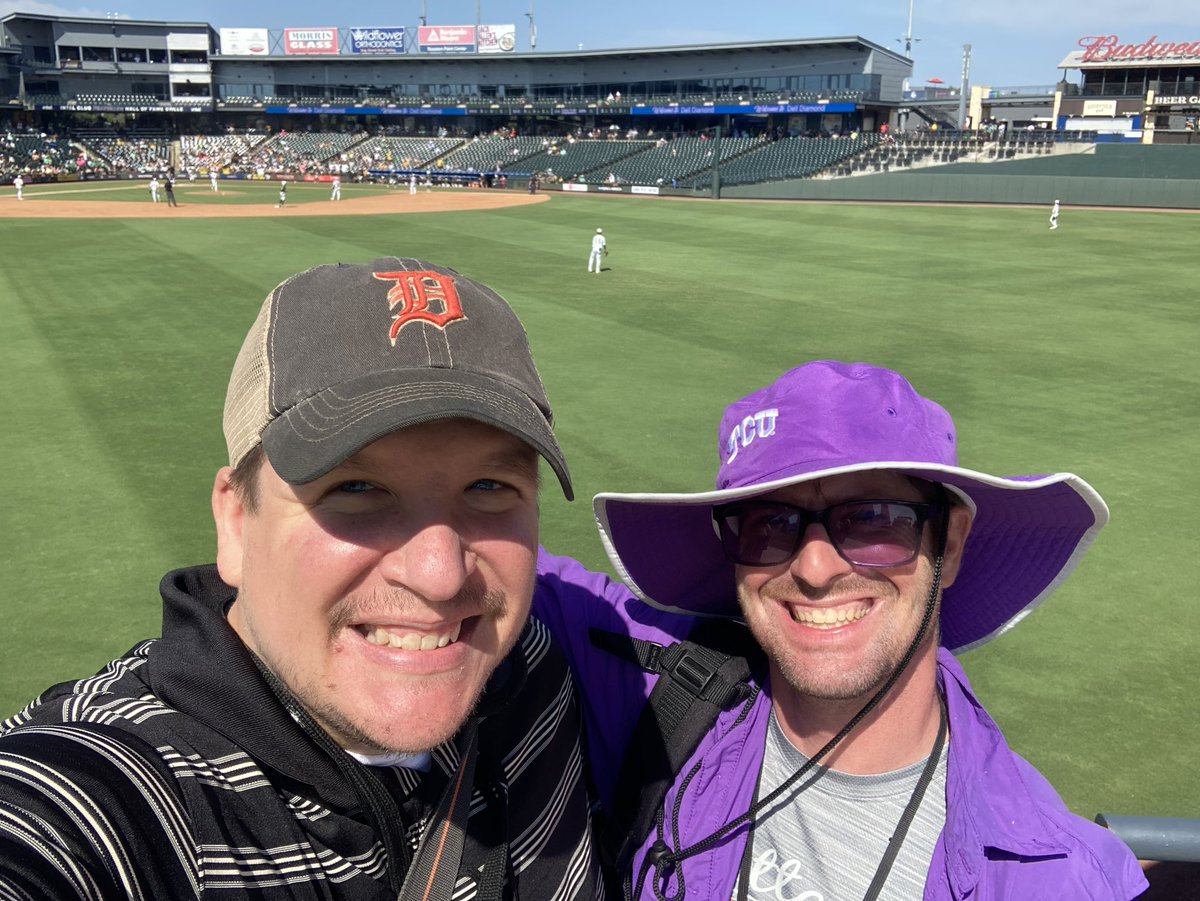 Rob Tate tweet media