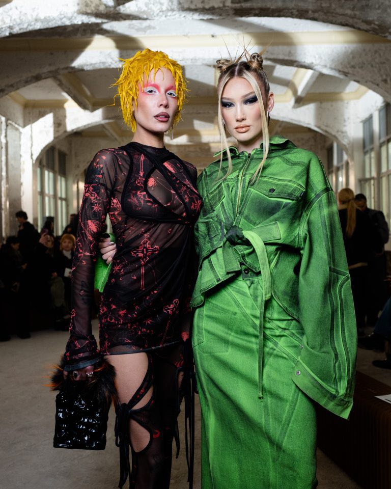 Dylan on Twitter: "Halsey with Meredith Duxbury at the Ottolinger