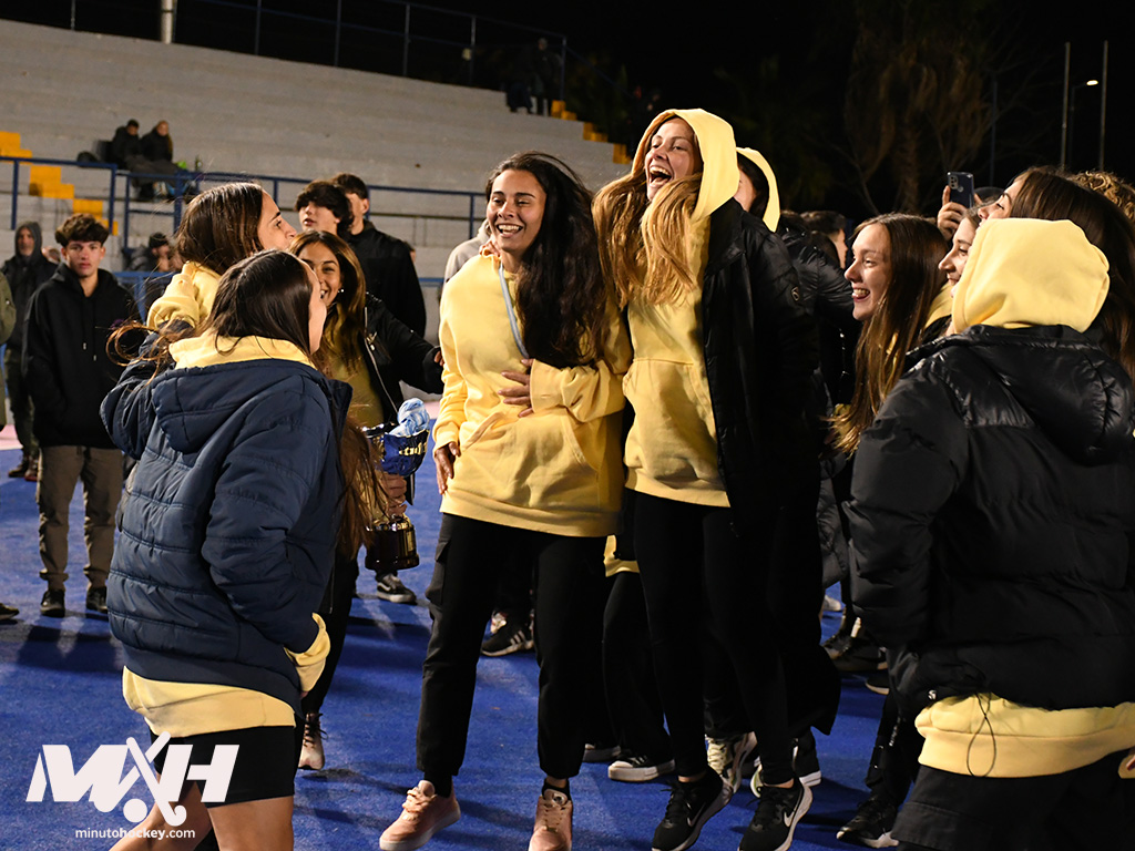 MinutoHockey's tweet photo. #SuperLigaHockey

🟡Murialdo se quedó con la copa 🏆

🟡 Las Canarias se consagraron ganadoras de la Fase 1⃣, región Centro-Cuyo al derrotar a Los Tordos en la final por 4 a 2. https://t.co/2G9gYgIEh5