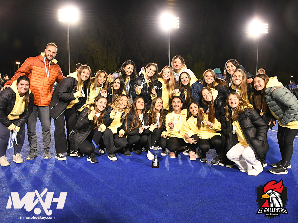 MinutoHockey's tweet photo. #SuperLigaHockey

🟡Murialdo se quedó con la copa 🏆

🟡 Las Canarias se consagraron ganadoras de la Fase 1⃣, región Centro-Cuyo al derrotar a Los Tordos en la final por 4 a 2. https://t.co/2G9gYgIEh5