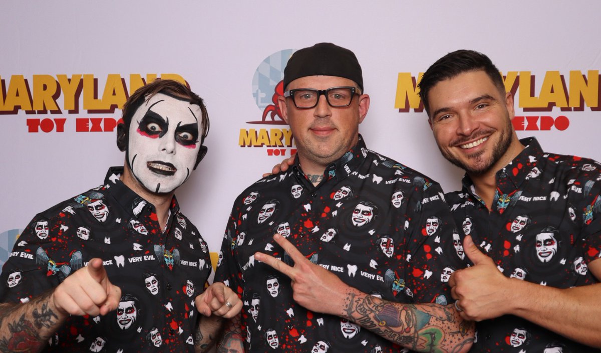 Just wait till I redo shirt wardrobe for <a href="/OfficialEGO/">“All Ego” Ethan Page</a> …….. he’s about to look very funky #funkyhippo