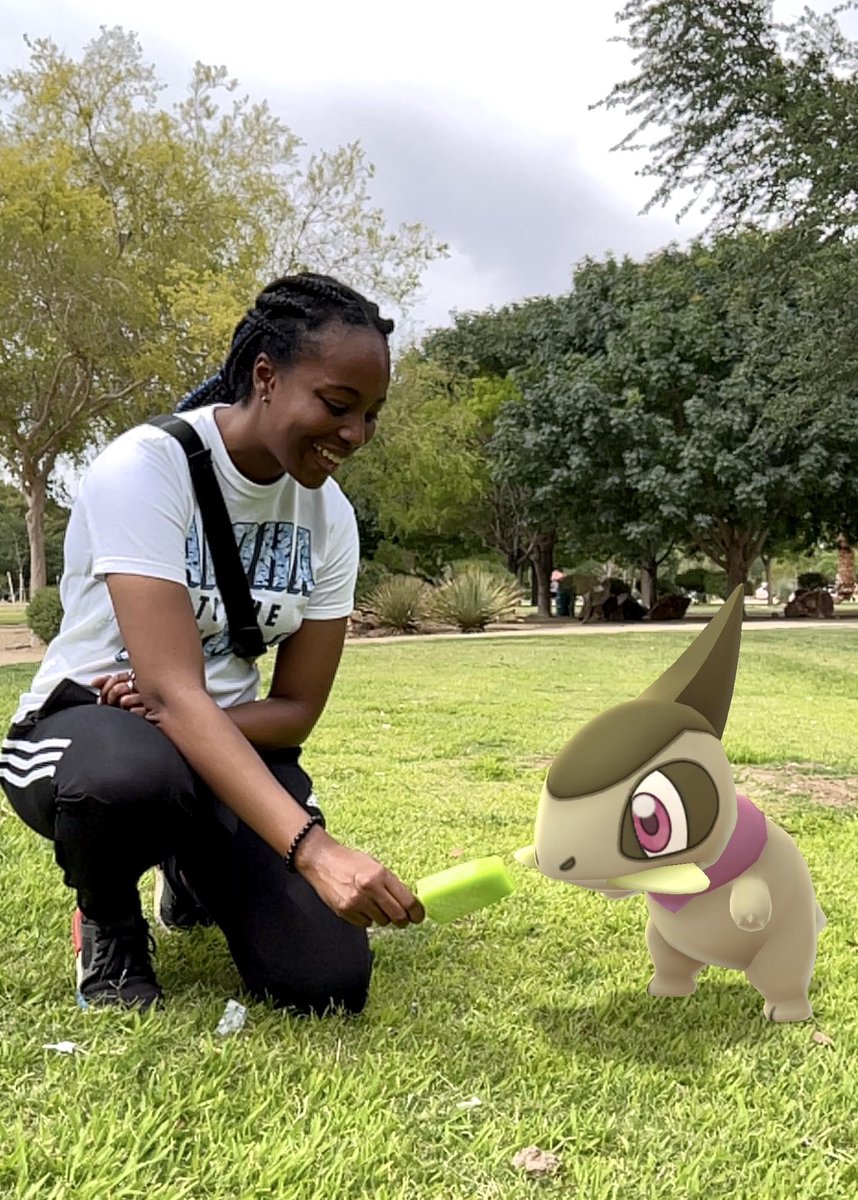 AjentVee's tweet image. Im so happy I was able to take some awesome AR photos for my friends during Community day 😭 

If there’s any way I can improve, I would appreciate the feedback! 😁 #PokemonGOCommunityDay #PokemonGOAR 

Pictured: @GlitchxCity, @insanerainmusic, @StephOfAnime, @SaltQueenTTV