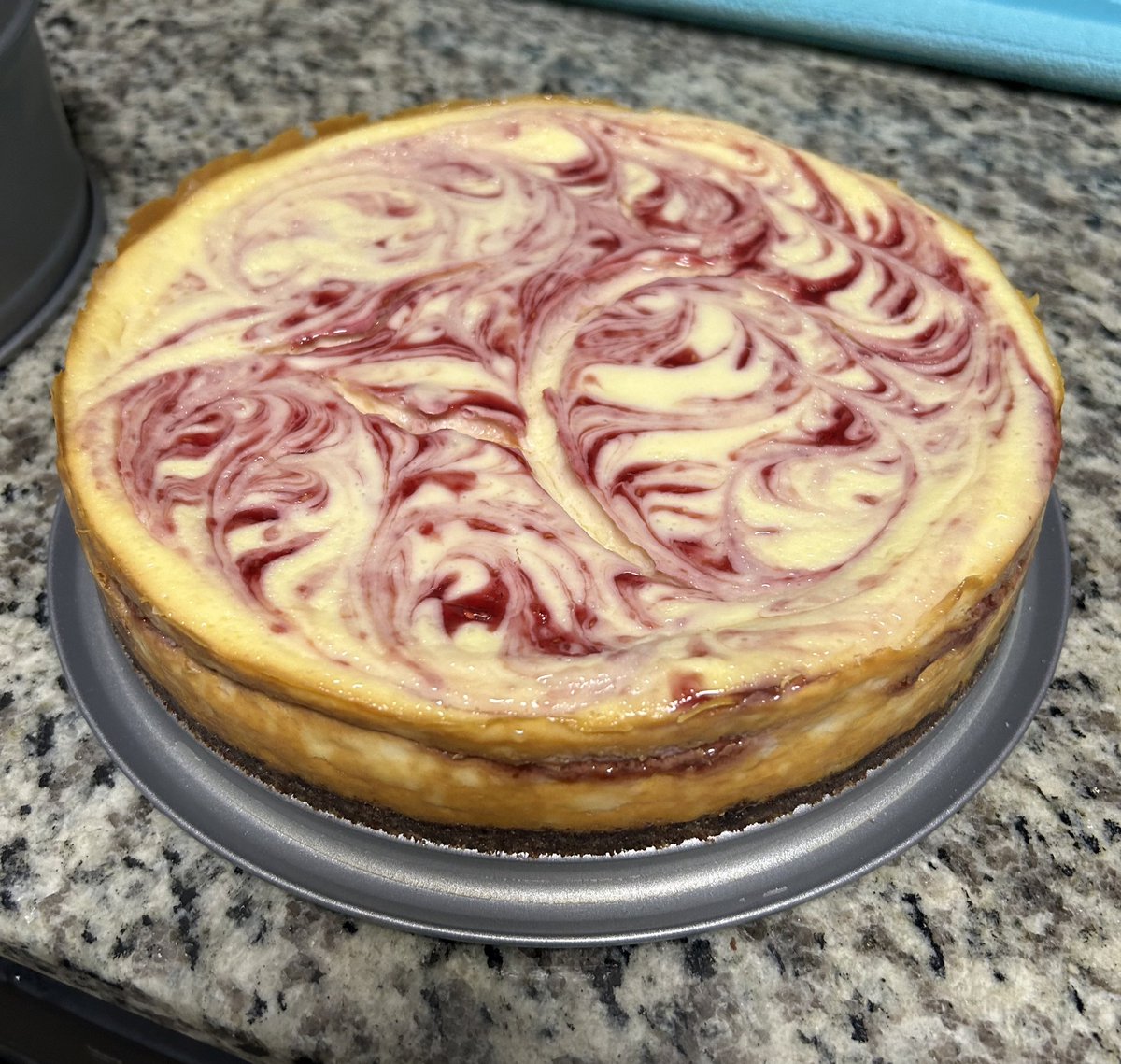 AlaskanCod's tweet image. I’m trying to get back into baking! Made a Raspberry Cheesecake!