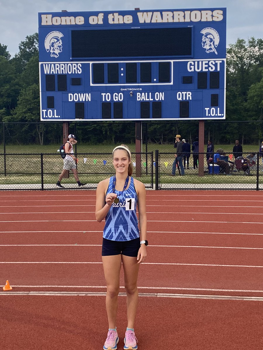 toddbrggs's tweet photo. Make that 5 Group IV titles for @EmmaZawatski for her career!
4:49 and the W in the 1600😮‍💨
@TownshipScores @njmilesplit https://t.co/n4bY2vzKMf