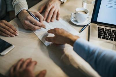 petermolzan's tweet photo. Are you navigating the stresses of insurance fraud? You’re not alone: this happens to thousands of people each year. As a property-casualty attorney, I’ve seen what can happen when insurance companies don’t work in their clients’ be https://t.co/RVDXN62DVP https://t.co/pzLeJPn5rZ