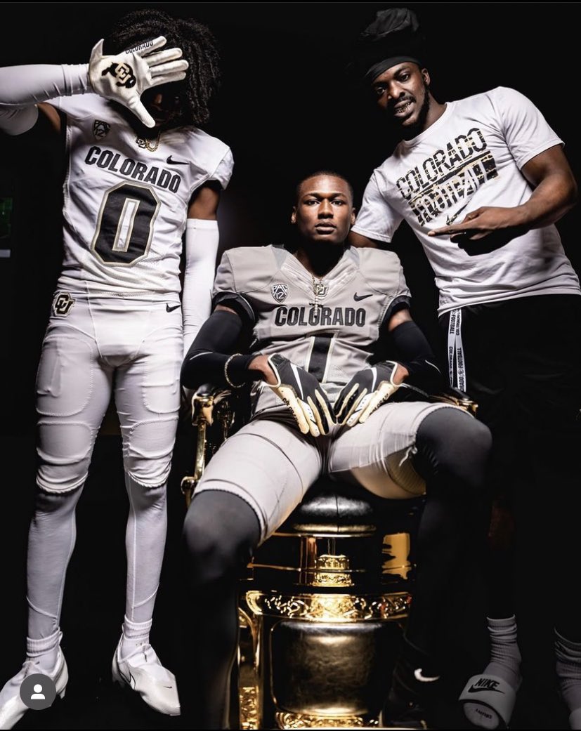 Shu 🥶 on Twitter "Travis Jay putting in work rn 👀😤 skobuffs"