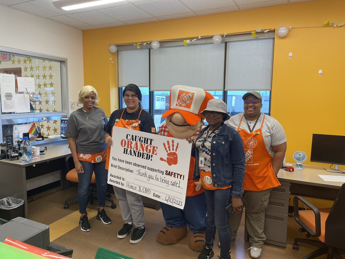 Kelli Watson (@kelli_watson1) on Twitter photo Homer came to visit us today at DFC 5823. Associates loved the engagement and awards! Thank you to all the leaders and associates that participated in the fun! <a href="/MarkBry682/">Mark Bryant</a> <a href="/5823JAMES/">James Harvey</a> <a href="/TekishaSmith/">Tekisha Smith</a> <a href="/Bhutch07/">Brandon Hutchison</a> <a href="/gossett_rosa/">Rosa Gossett</a> <a href="/LabeccaR/">LaBecca Reid</a> <a href="/THDRickPina/">Rick Piña</a> Homer came to visit us today at DFC 5823. Associates loved the engagement and awards! Thank you to all the leaders and associates that participated in the fun! <a href="/MarkBry682/">Mark Bryant</a> <a href="/5823JAMES/">James Harvey</a> <a href="/TekishaSmith/">Tekisha Smith</a> <a href="/Bhutch07/">Brandon Hutchison</a> <a href="/gossett_rosa/">Rosa Gossett</a> <a href="/LabeccaR/">LaBecca Reid</a> <a href="/THDRickPina/">Rick Piña</a>