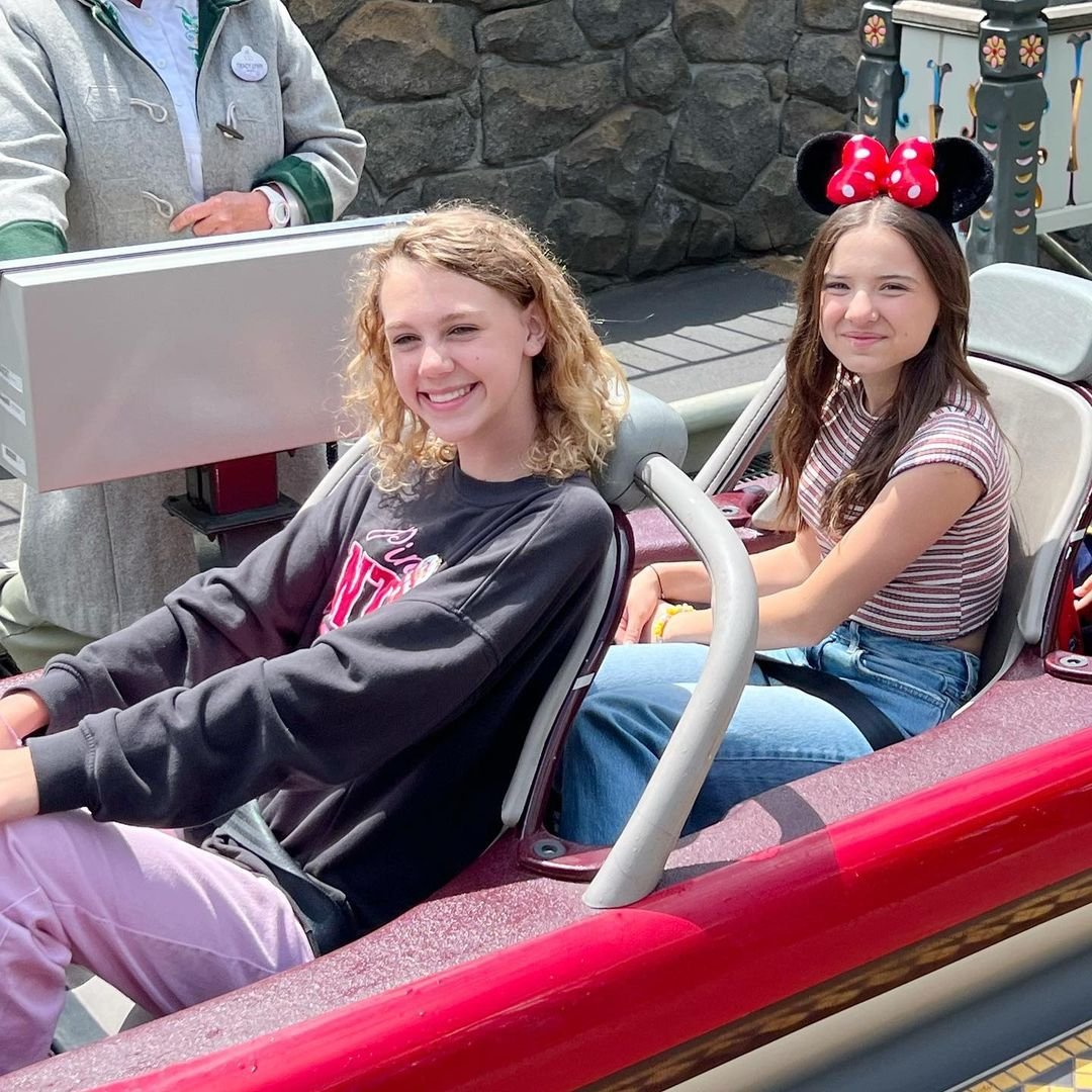 madelewine's tweet photo. Disney Photo Dump Part 4! https://t.co/EzmrzEmYd2
