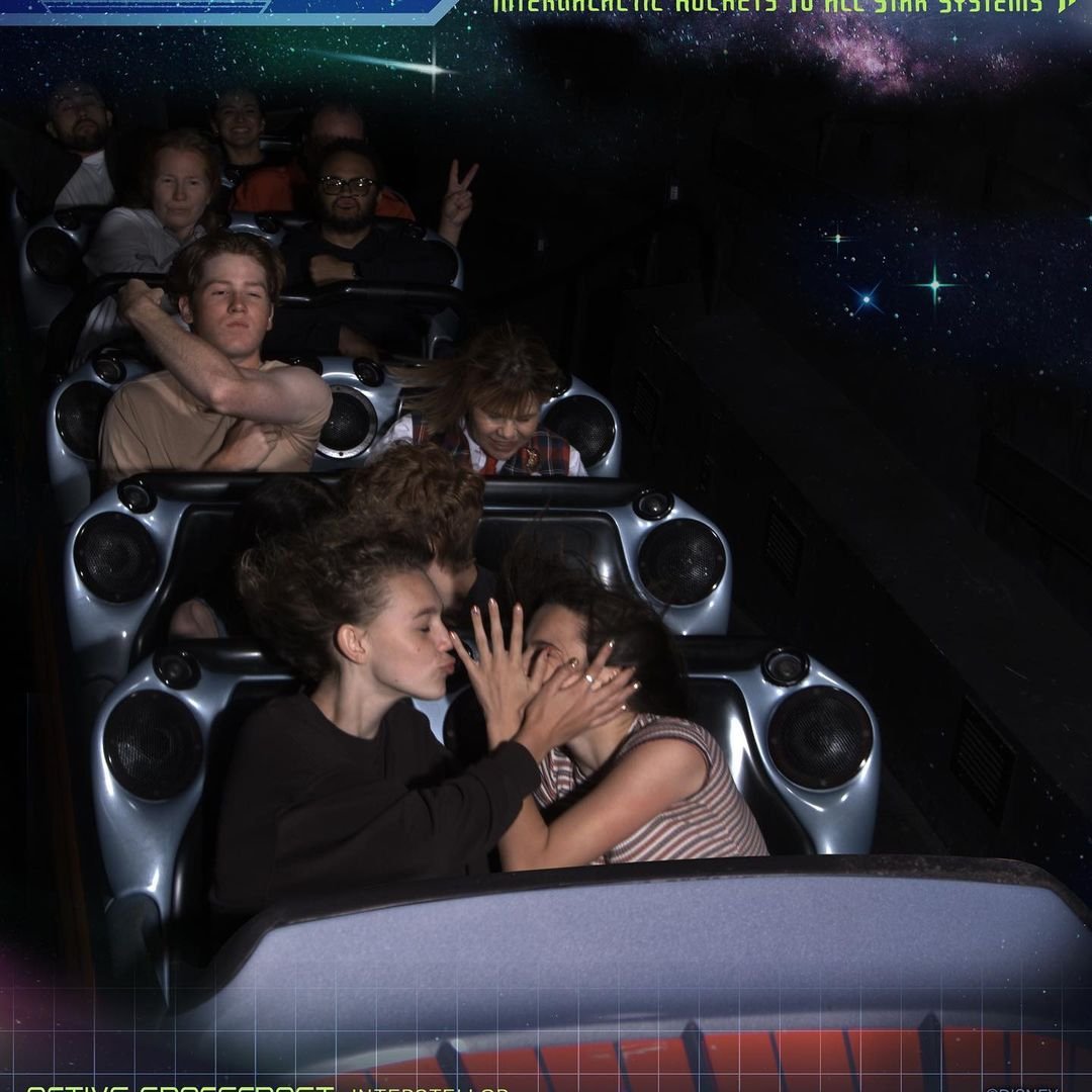 madelewine's tweet photo. Disney Photo Dump Part 4! https://t.co/EzmrzEmYd2