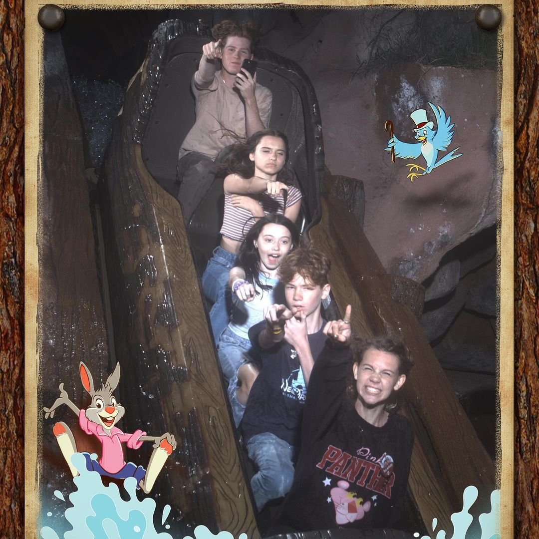 madelewine's tweet photo. Disney Photo Dump Part 4! https://t.co/dcDW8sP5af