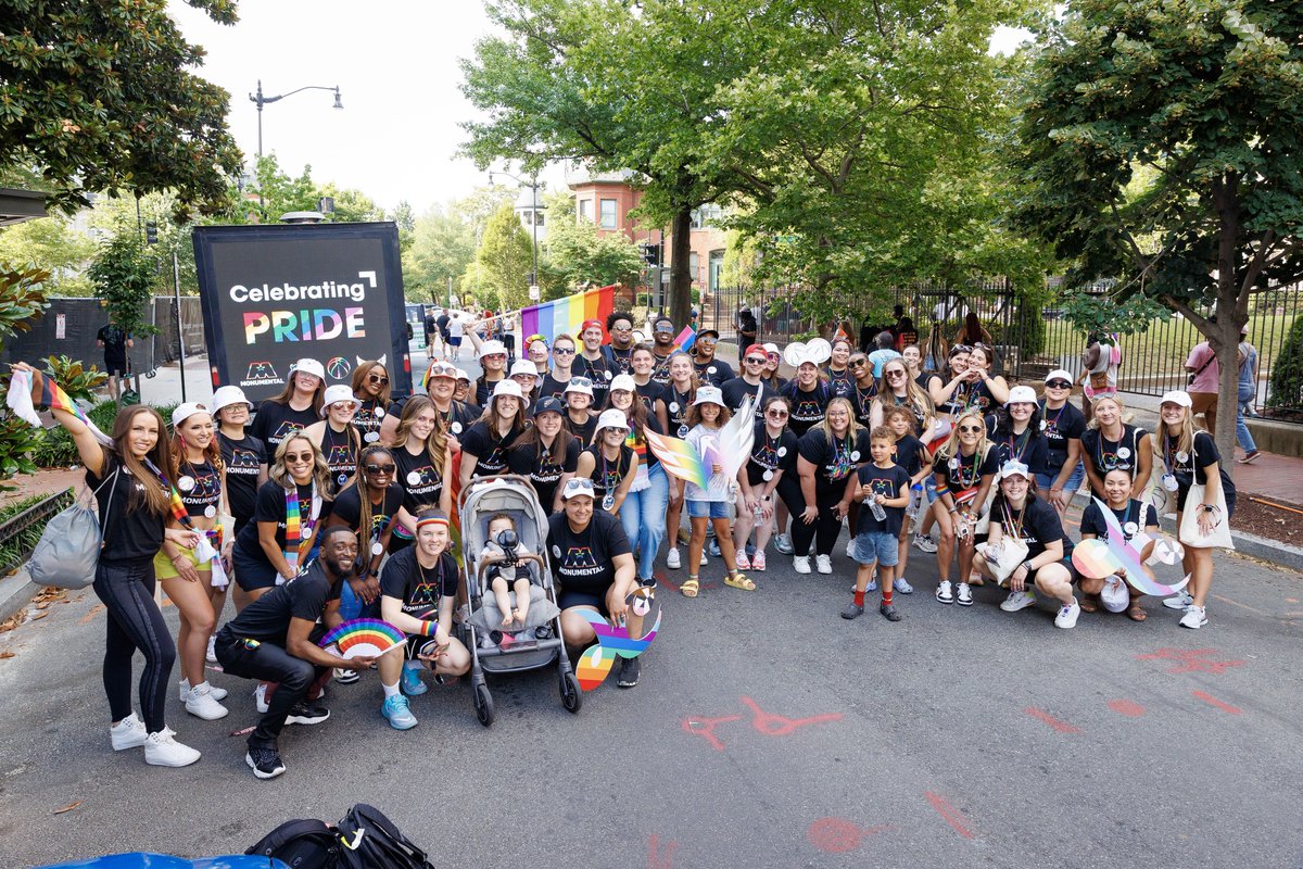 MSE's tweet image. Such a fun day celebrating Pride at the @CapitalPrideDC parade with our MSE, @WashMystics, @WashWizards and @Capitals staff!! 🏳️‍🌈🏳️‍⚧️